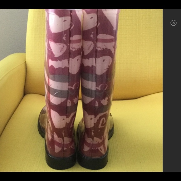BURBERRY Hearts Rain Boots BNWOB - Picture 8 of 8